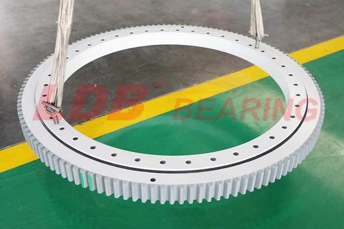 風(fēng)力發(fā)電機轉(zhuǎn)盤軸承